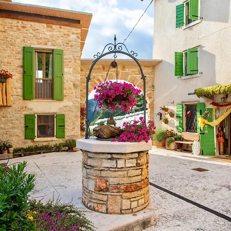 Le Nosare 3* بوسكو تيسانيوفا